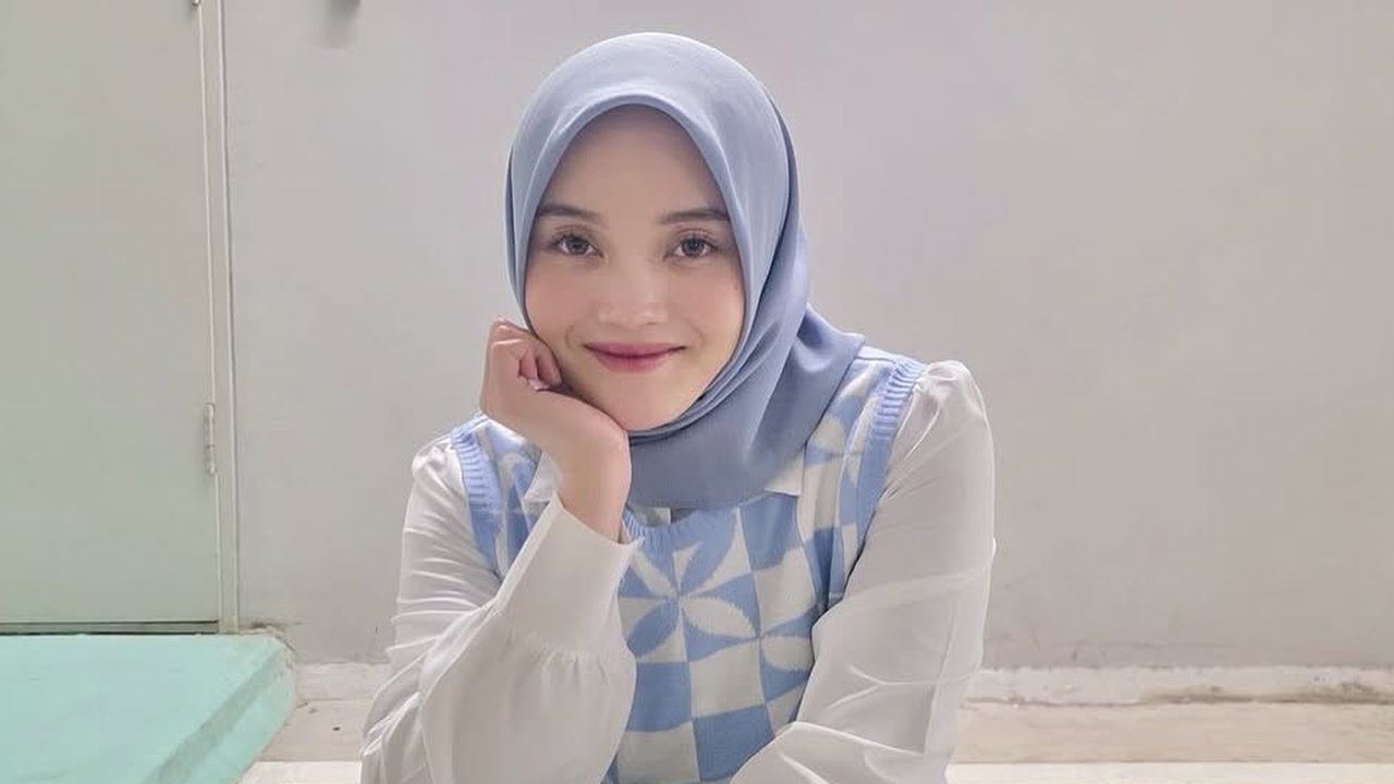 Kado rumah untuk Putri Delina (Sumber: YouTube/SULE Channel)