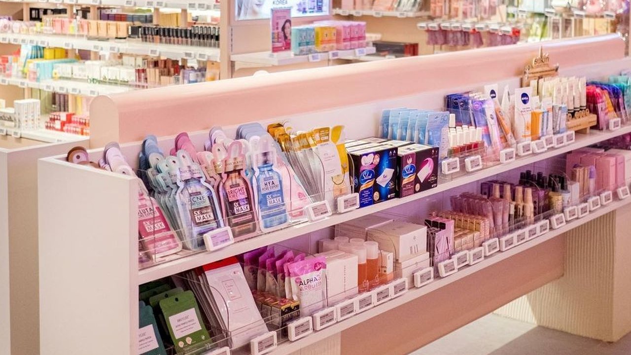 Dikira Saingan, Ternyata Brand Kecantikan Lokal Ini Satu Keluarga