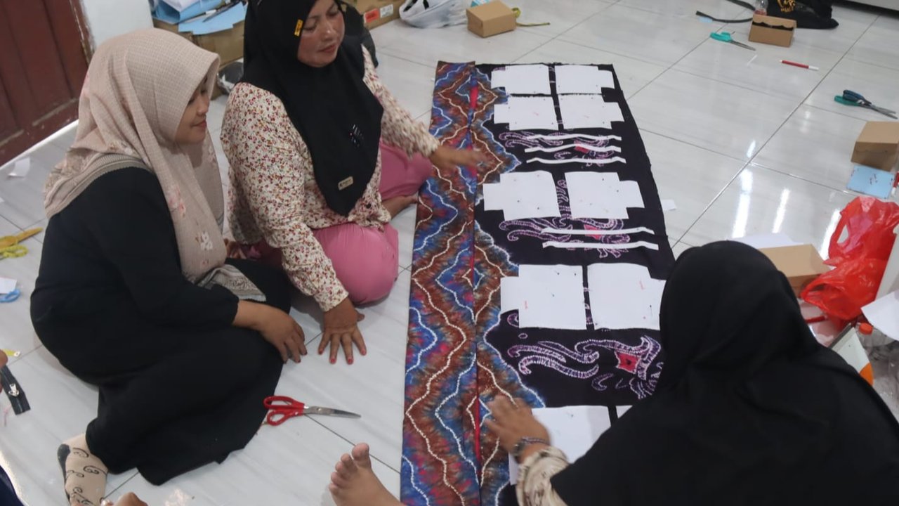 Pejuang Perempuan Sekitar Tambang Hingga Kini Bisa Raup Jutaan Rupiah per Bulan