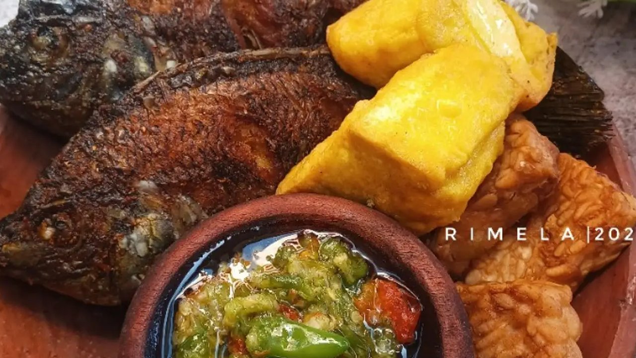 Lezat dan Pedas! 6 Olahan Ikan Sambal yang Praktis dan Menggoda Selera