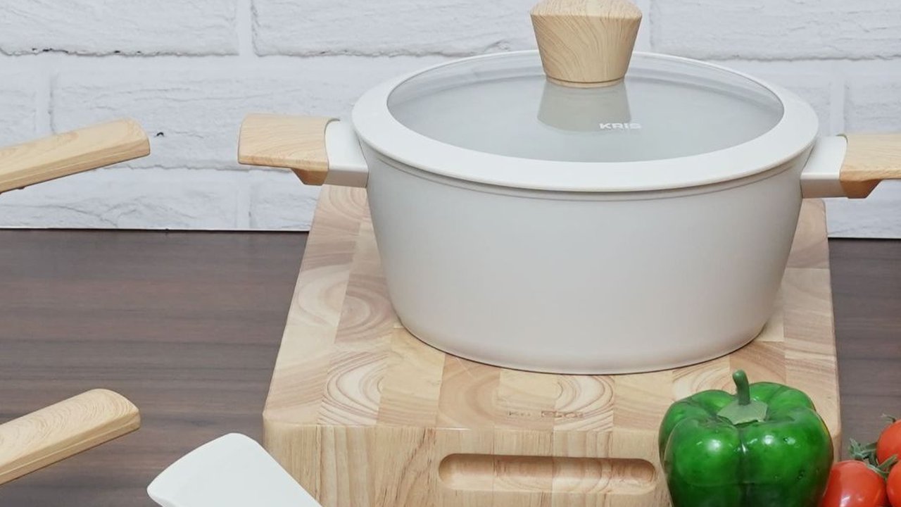 Cocok untuk segala jenis kompor yang memberikan fleksibilitas saat memasak.