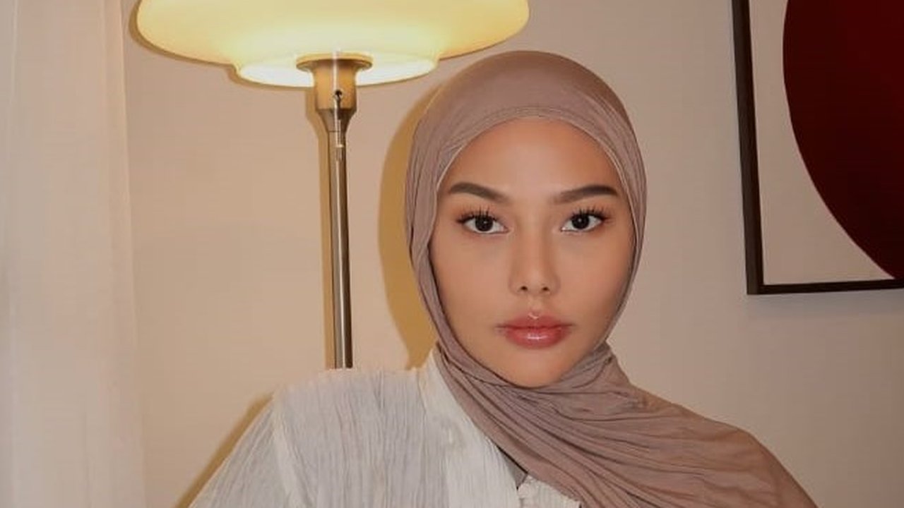 Potret dapur Dara Arafah mewah dan modern (Image by daraarafah on Instagram)