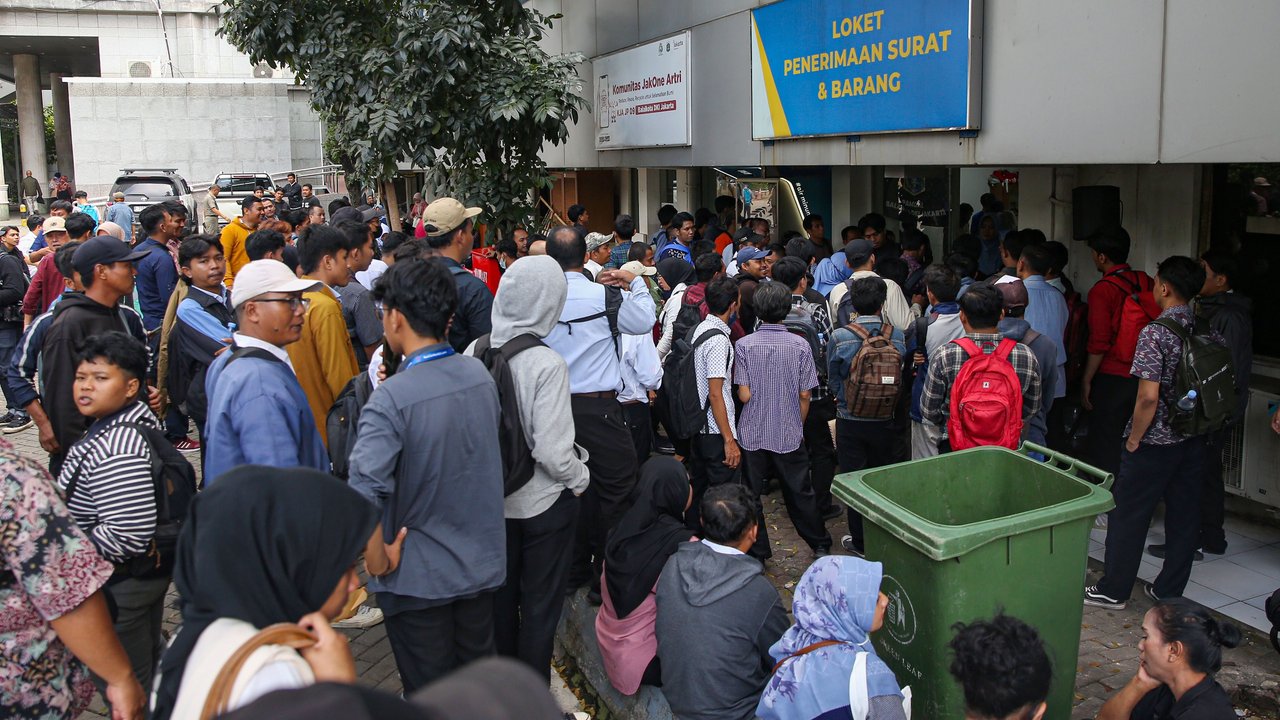 Ramai-ramai Lamar Pasukan Oranye di Jakarta, Cek Lagi Gaji dan Fasilitasnya