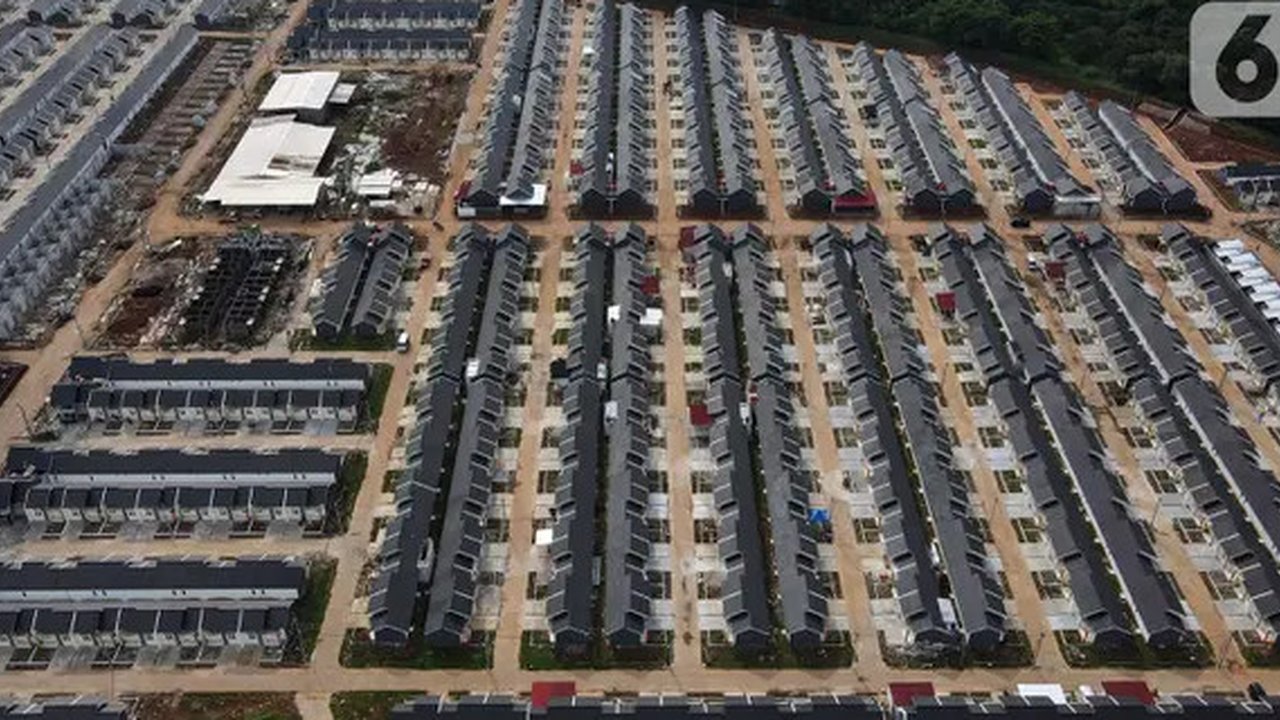 Berdasarkan Keputusan Menteri PUPR pada 23 Juni 2023, harga rumah subsidi dengan fasilitas likuiditas pembiayaan perumahan (FLPP) telah dinaikkan sekitar 7 persen dari harga tahun 2021, pa