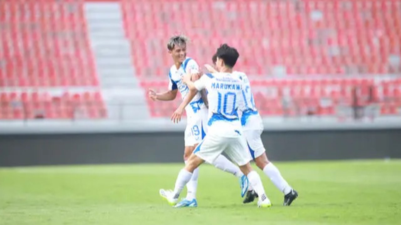 Pelatih PSIS Semarang, Gilbert Agius saat melawan Dewa United pada laga pekan ke-8 BRI Liga 1 2023/2024 di Stadion Indomilk Arena, Tangerang, Senin (14/8/2023). PSIS Semarang menang telak