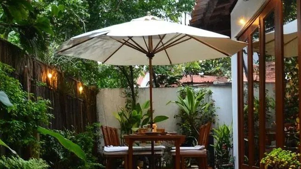 Ilustrasi Taman Depan Rumah Minimalis tanpa Pagar (©Pinterest)