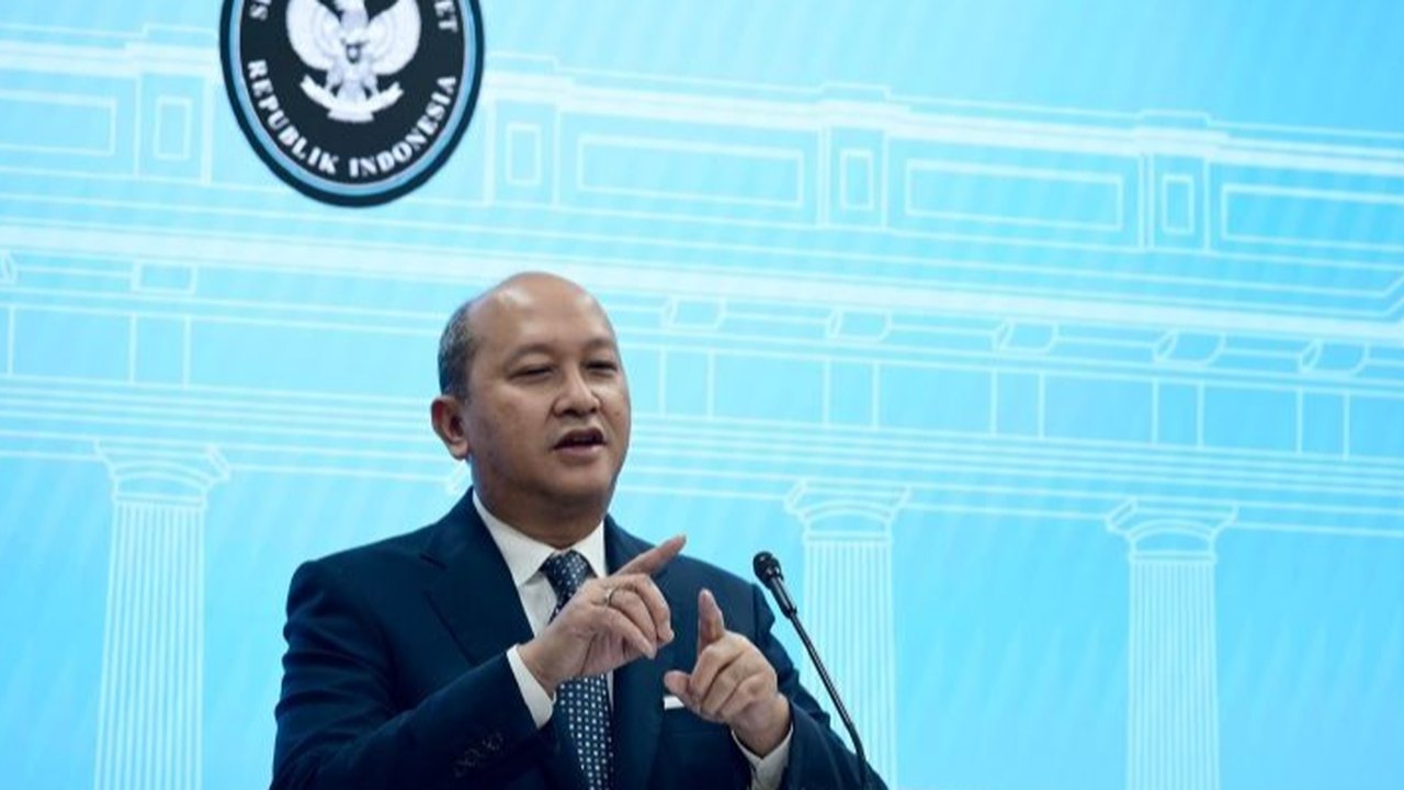 CEO Danantara, Rosan Roeslani, mengumumkan 844 BUMN, termasuk anak dan cucu perusahaan, telah resmi bergabung, menandai langkah besar dalam konsolidasi dan pertumbuhan ekonomi Indonesia.