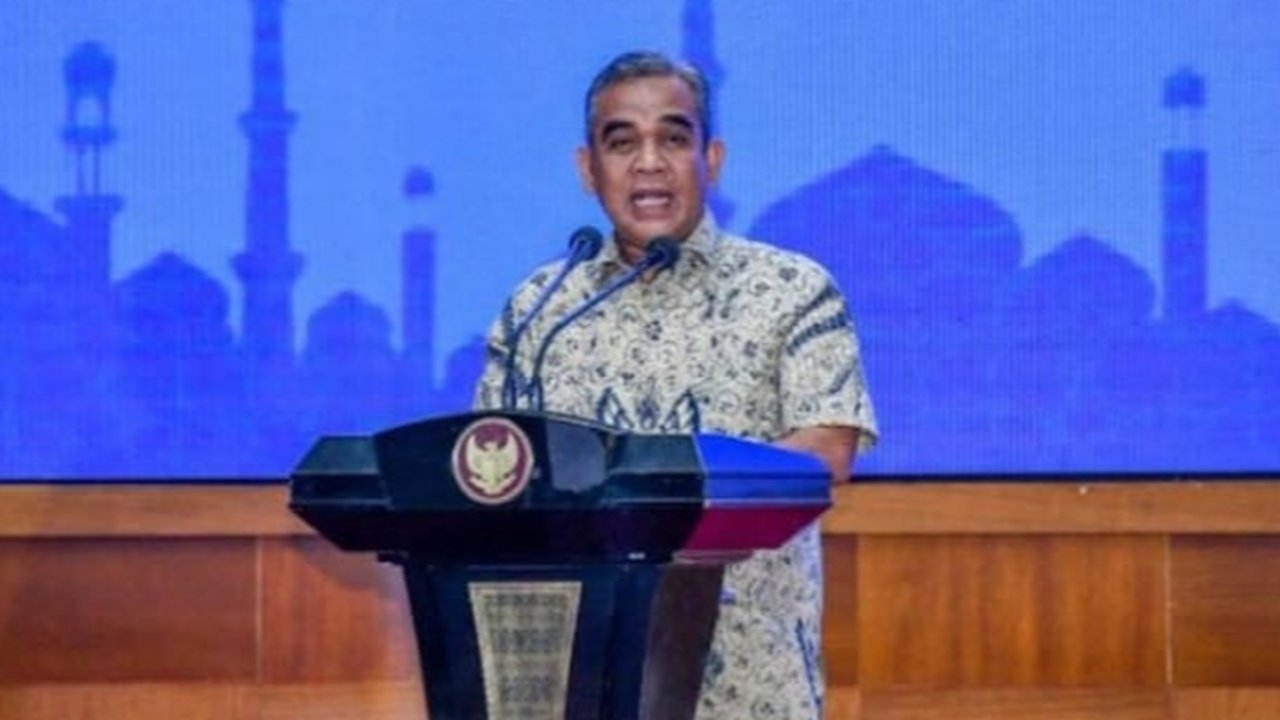 <p>Ketua MPR RI Ahmad Muzani saat memberikan pidato sambutan dalam acara Halal Bihalal Ikatan Keluarga Besar Tegal Bahari Ayu (IKBT-BA) se-Jabodetabek di Gedung Nusantara IV, Kompleks Parlemen, Senayan, Jakarta, Minggu (27/4/2025) (Istimewa)</p>