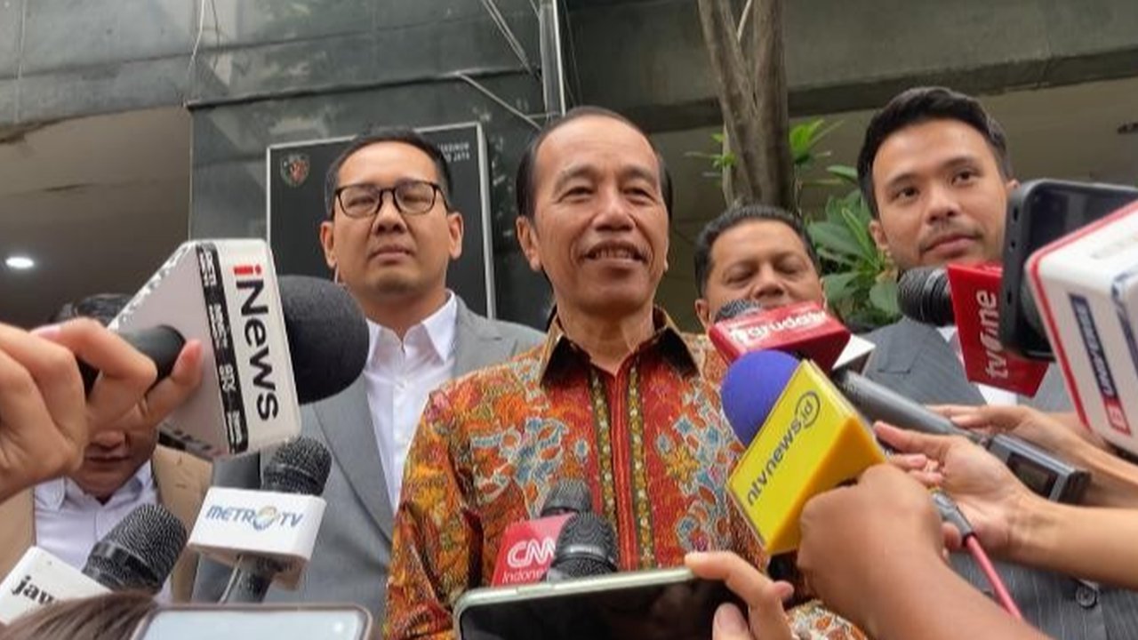 Jokowi di Polda Metro Jaya