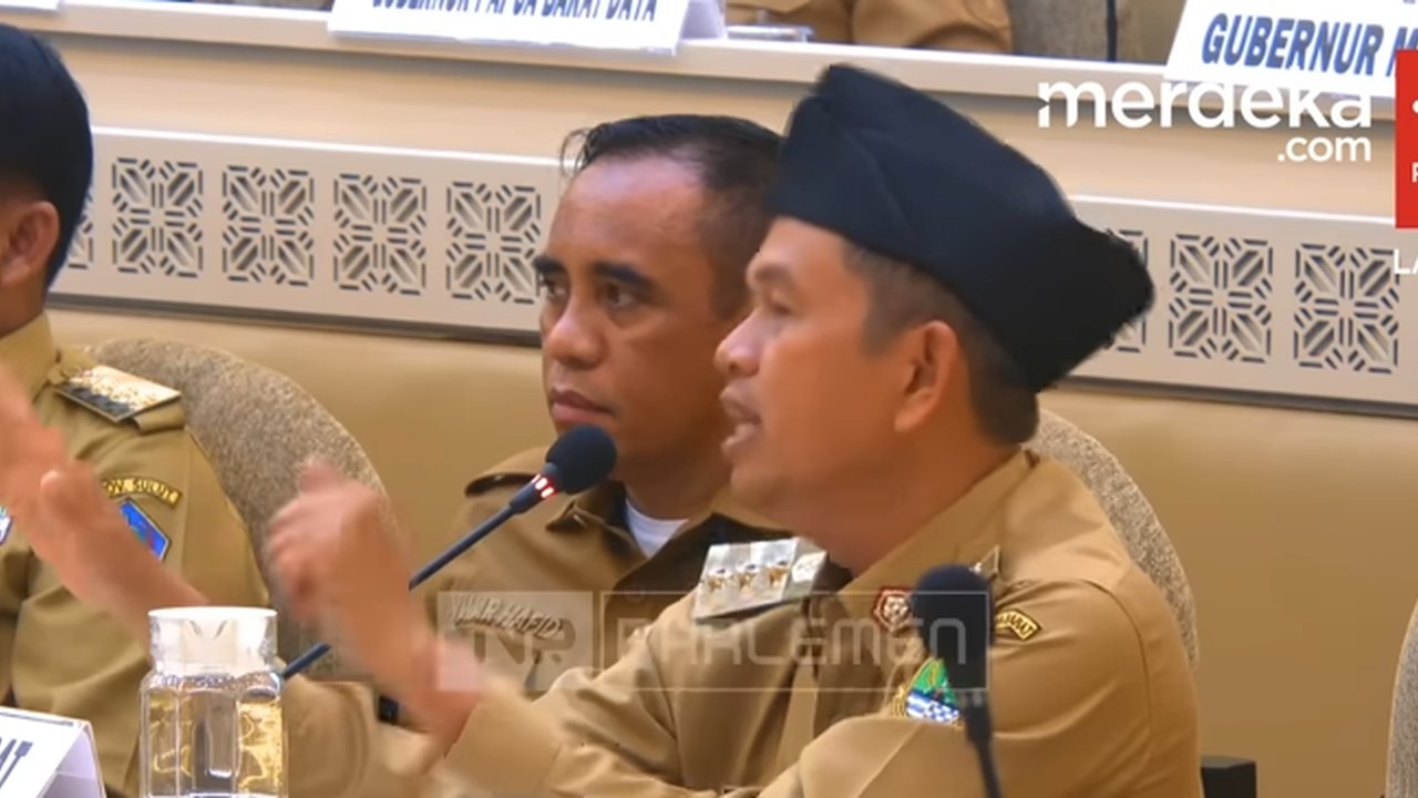 Gubernur Jawa Barat, Dedi Mulyadi, di Lapangan DOS Balai Kota Depok (Liputan6.com/Dicky Agung Prihanto)