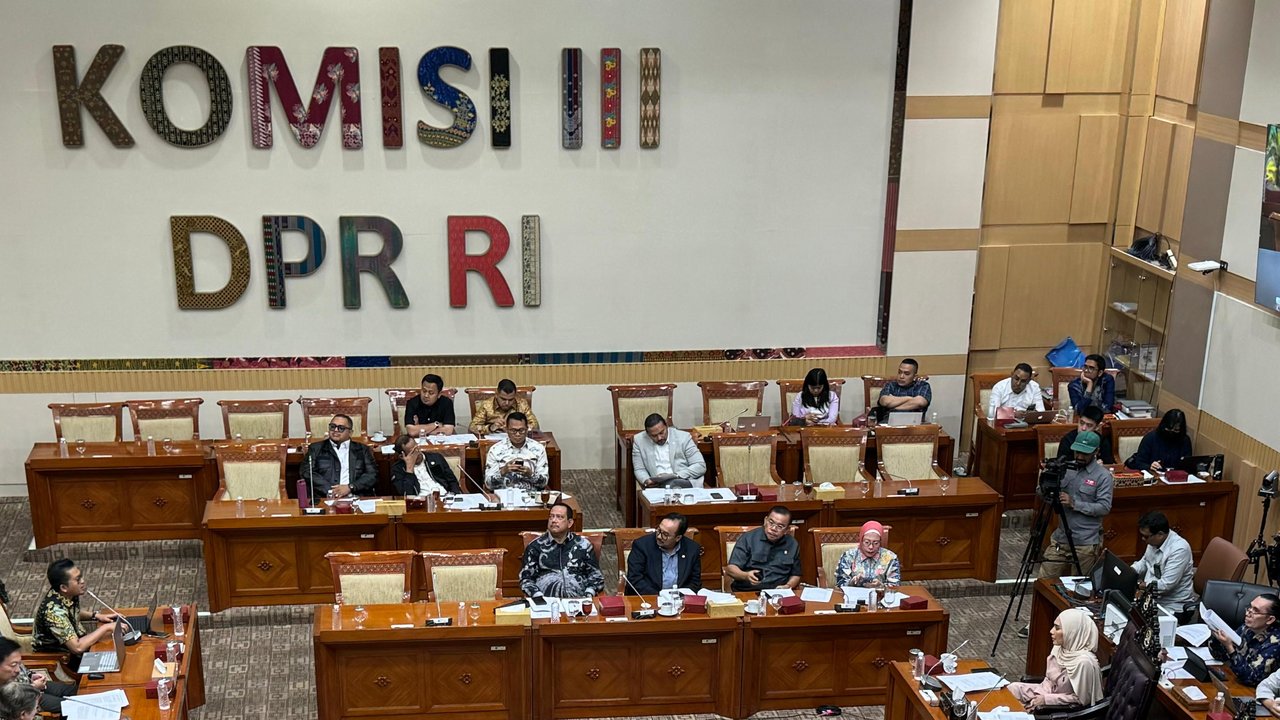 VIDEO: Kuasa Hukum Keluarga Mahasiswa UKI Tak Percaya Polres Jaktim soal Kematian Kenzha