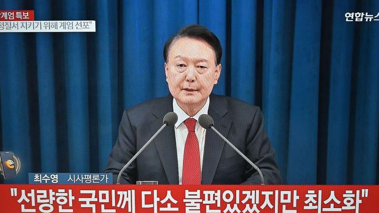 Dimakzulkan, Mantan Presiden Korea Selatan Yoon Suk-yeol Minta Maaf
