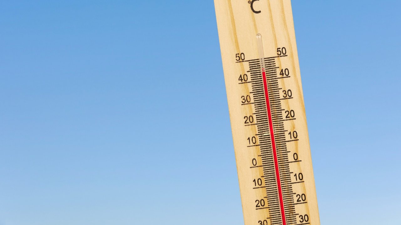 When your phone starts to get hot, it's time to give it some rest.