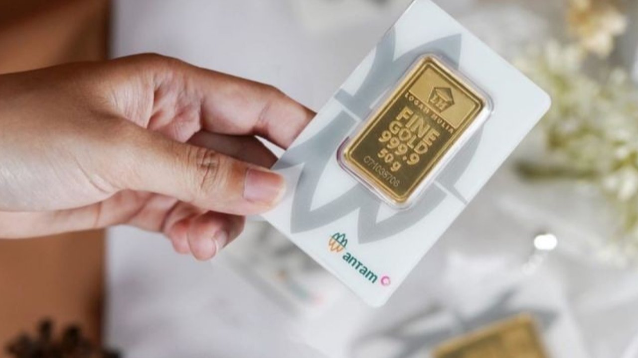 Harga Emas Antam Turun Lagi Jadi Rp1.758.000 Per Gram