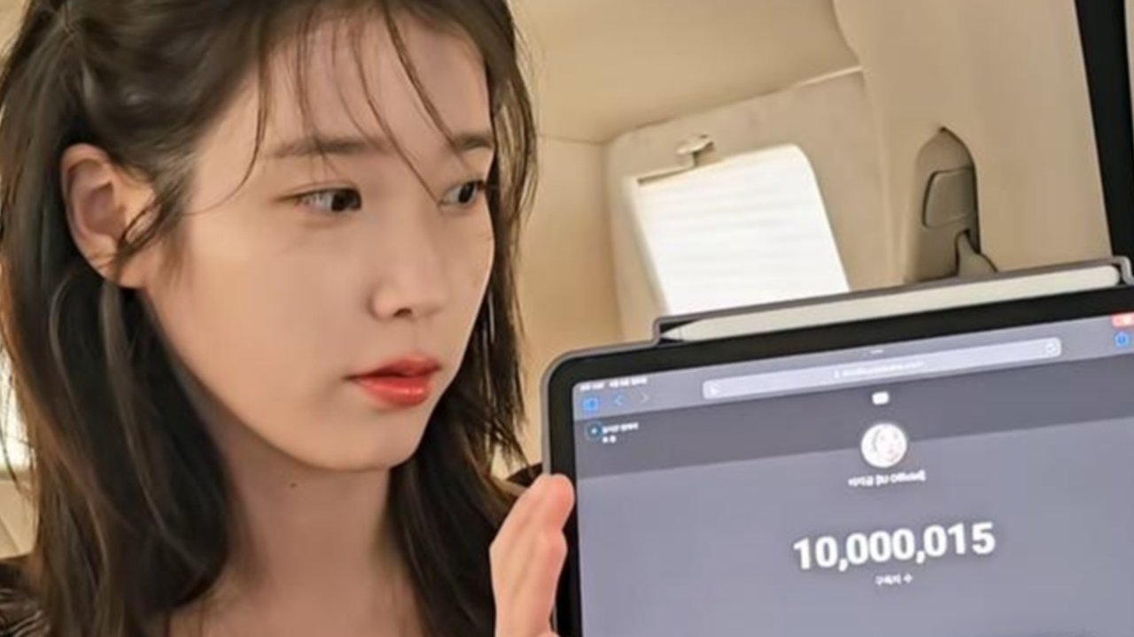 IU Rayakan 10 Juta Subscriber YouTube dengan  Penuh Canda dan Ungkapan Terima Kasih