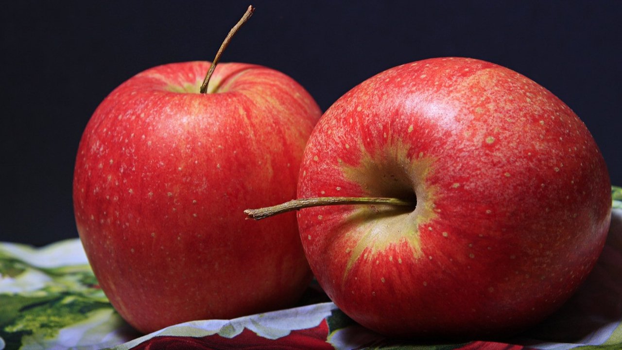 Berapa Kalori dan Nutrisi dari Buah Apel? Kalori yang Perlu Diwaspadai dalam Setiap Suapan