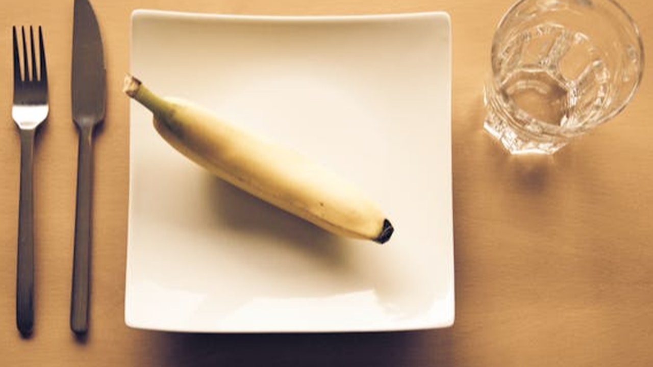 Ilustrasi diet (copyright Freepik)