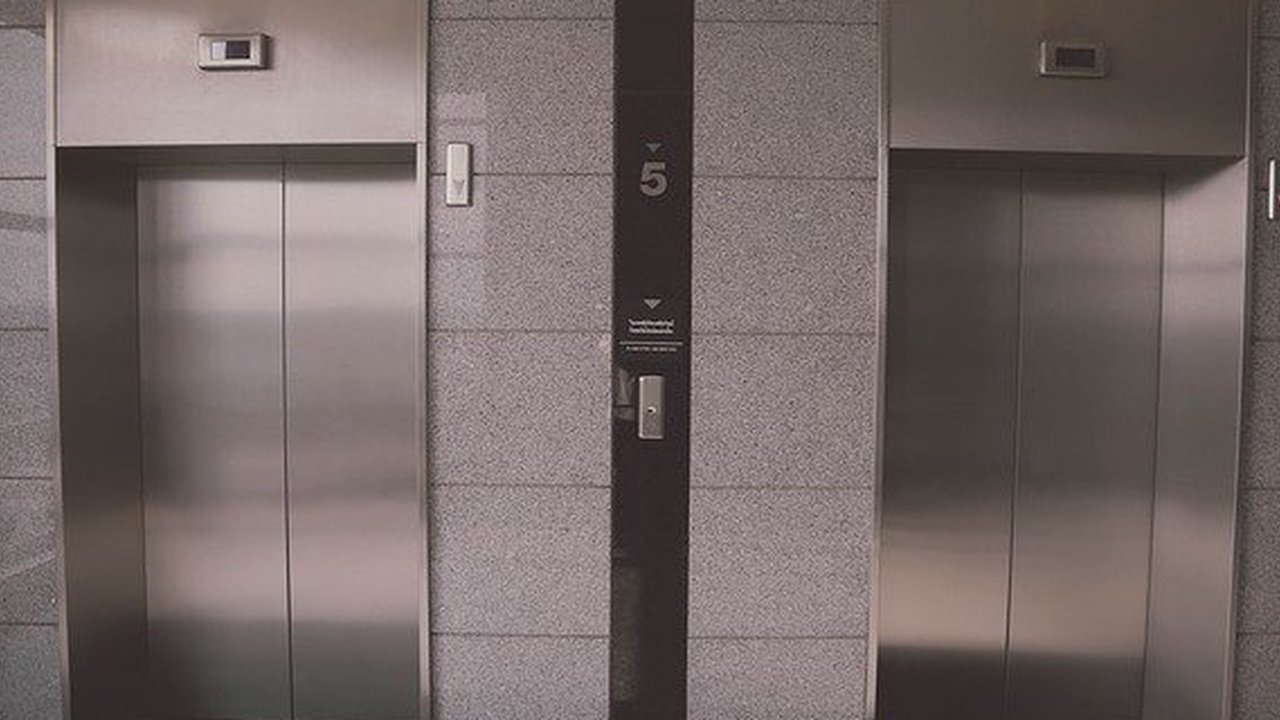 Ini Alasan Musik di Lift Sangat Penting untuk Kenyamanan