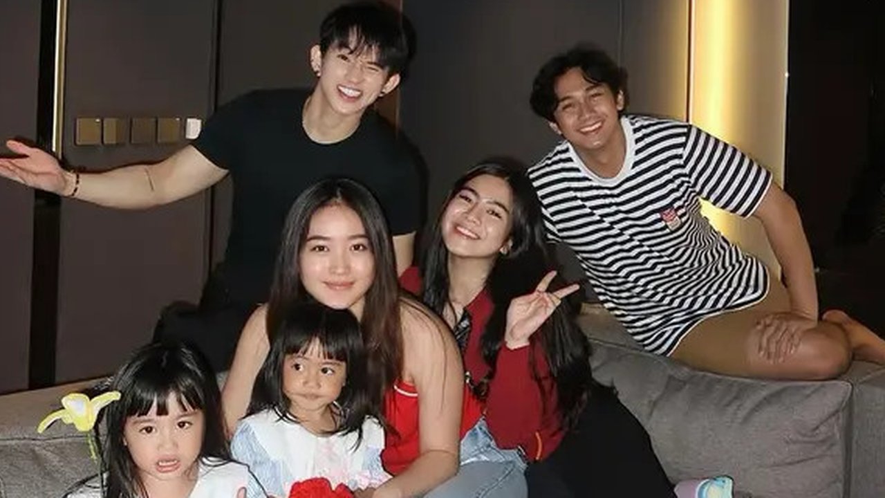 Potret Temu Kangen Natasha Wilona dan Felicya Angelista. (Sumber: Instagram/felicyangelista_)