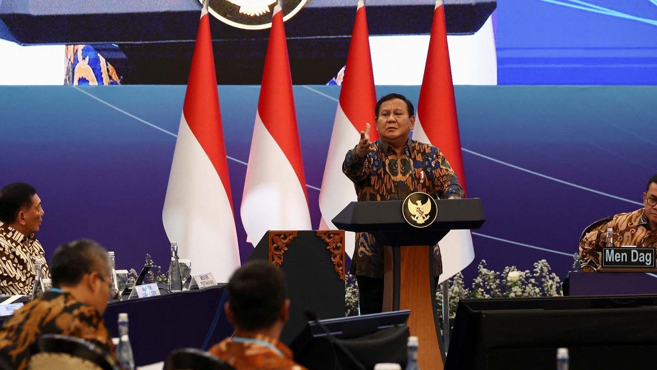 Presiden Prabowo Subianto saat menghadiri sarasehan  ekonomi bertema