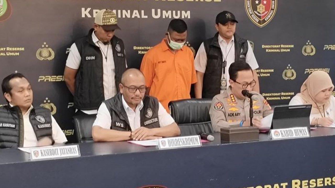 VIDEO: Tampang Bengis Pelaku Sadis Pembakar Bocah, Dibikin Keok Kaki Ditembak Polisi