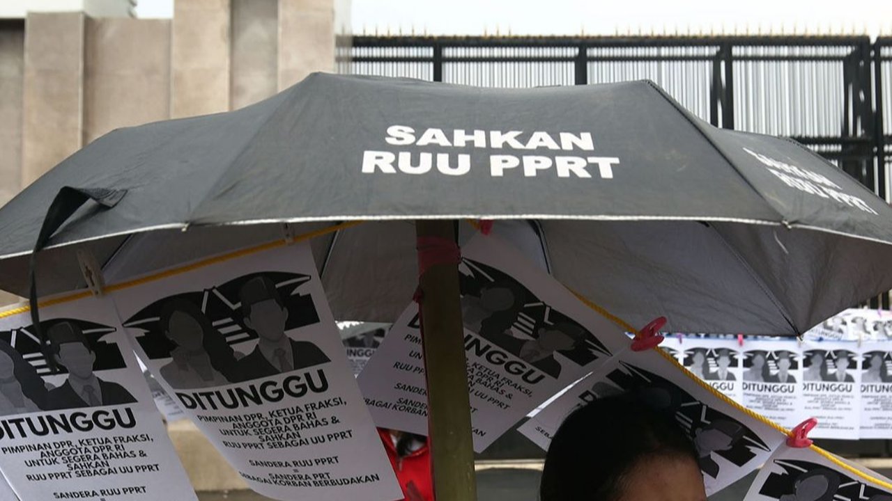 Masyarakat sipil mengaku tidak akan lelah berjuang sampai Rancangan Undang-Undang (RUU) Perlindungan Pekerja Rumah Tangga (PRT) nantinya disahkan menjadi UU.