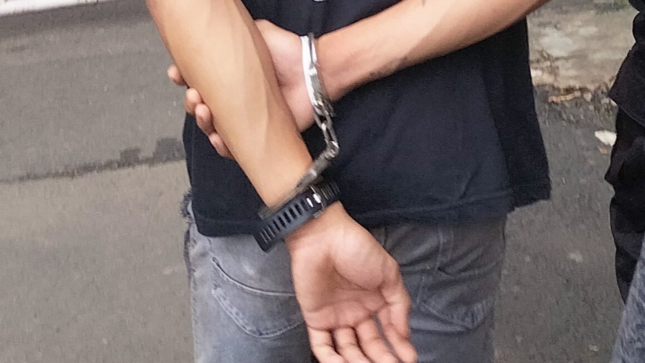 Preman ‘Pak Ogah’ di Kemayoran Diciduk Polisi, Uang Rp35.000 Hasil Palak Disita