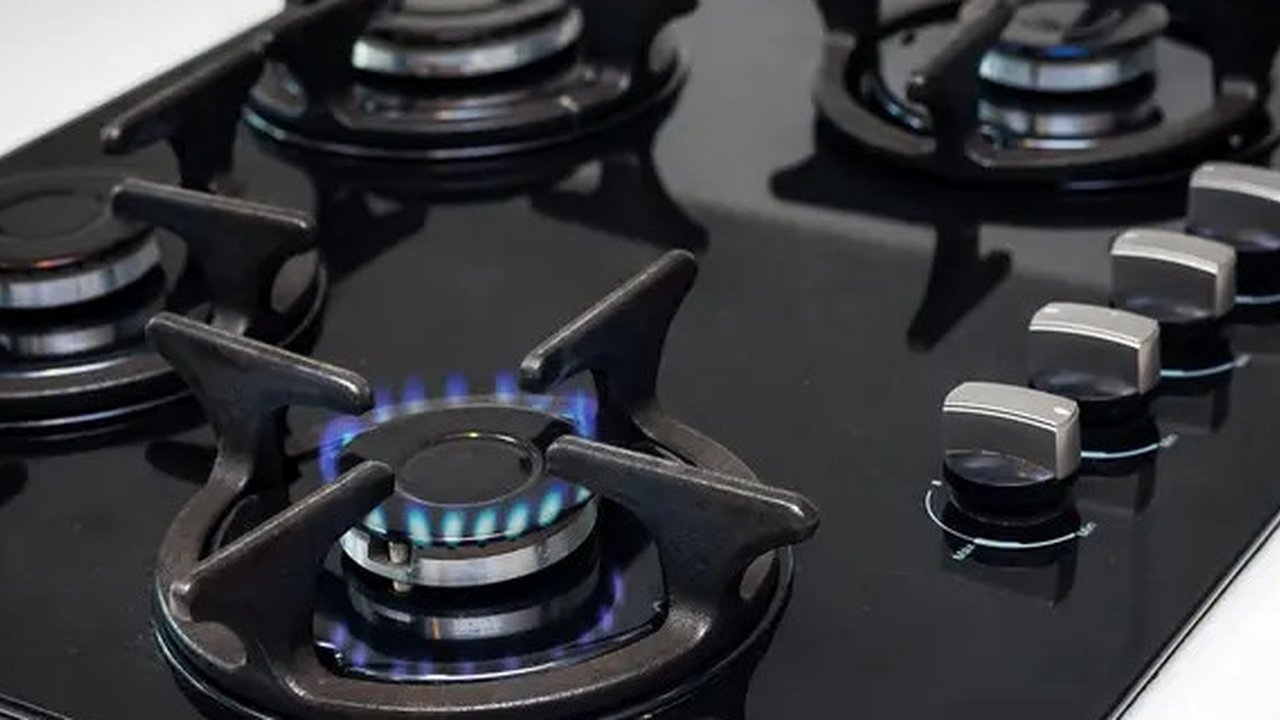 Ilustrasi kompor gas (dok. Pixabay.com/ferarcosn/Putu Elmira)