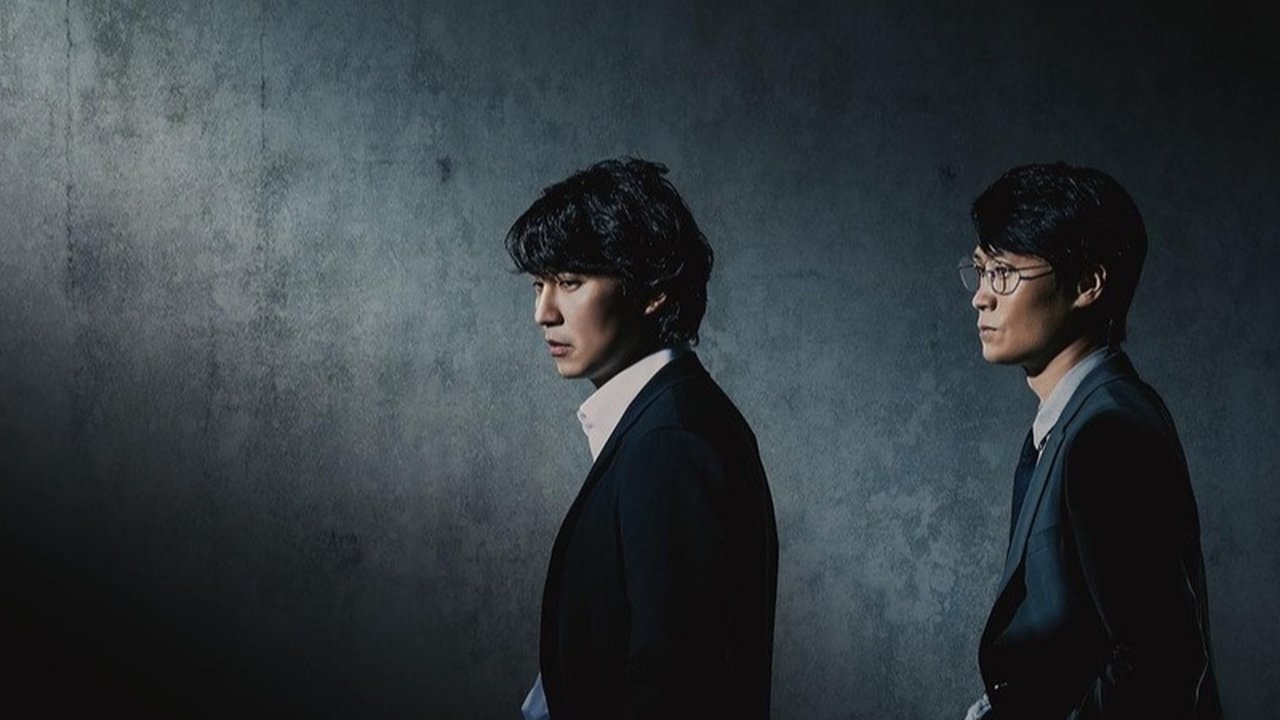 THROUGH THE DARKNESS (2022)
Drama Korea tentang detektif dan psikopat ini mengisahkan profiler kriminal pertama di Korea Selatan yang berusaha memahami pola pikir psikopat untuk menangkap pembunuh berantai. Berdasarkan kisah nyata, drama ini menampilkan perjuangan dalam mengembangkan profil pelaku kejahatan untuk mencegah kejahatan di masa depan.
Platform Streaming: Viki