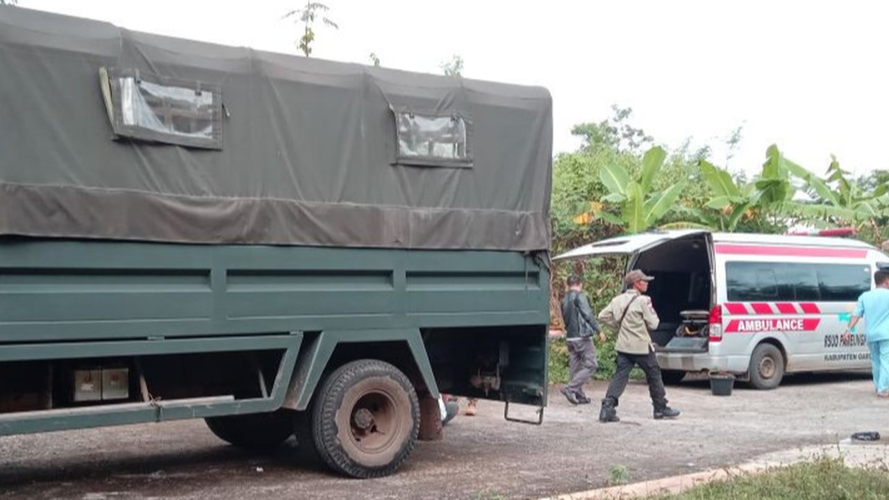 Update Kondisi Korban Ledakan Amunisi di Garut Dibawa ke RS Pameungpeuk