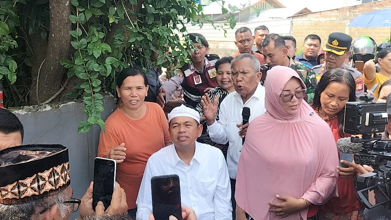 Dedi Mulyadi di Kampung Baru, Cimanggis, Depok