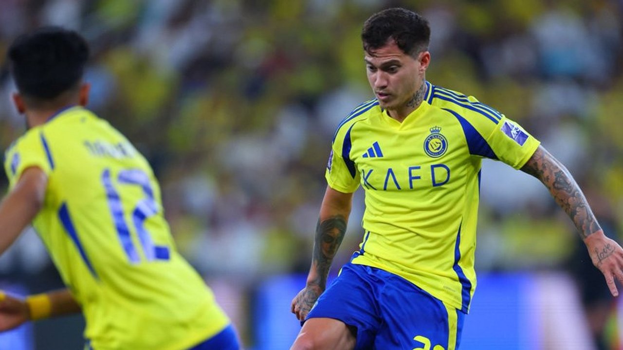 <p>Pertandingan Al Nassr vs Al Qadisiyah (Al-Qadsiah) di Liga Pro Saudi, Sabtu dini hari WIB (23/11/2024). Al Qadisiyah (Al-Qadsiah) menang 2-1 di kandang lawan, Al-Awwal Park.</p>