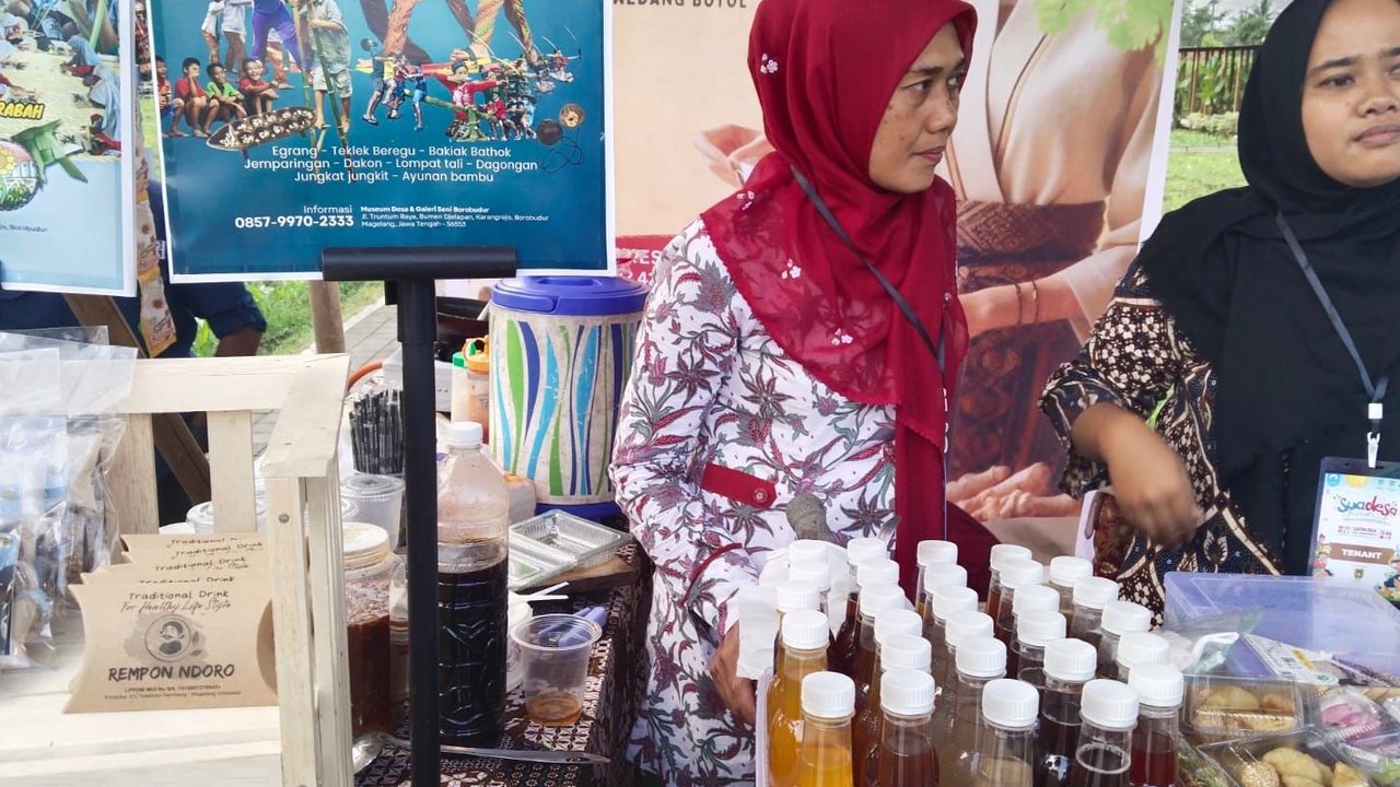 UMKM Produk Kayu, Jamu hingga Tukang Ojek Kolaborasi Gerakkan Ekonomi Desa di Suadesa Festival 2025