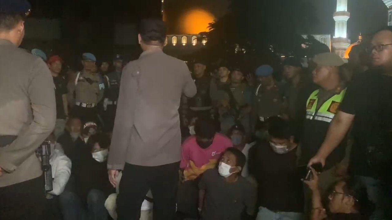 Bersih-Bersih di Jakbar, Polisi Dalami Keterlibatan Ormas dan Karang Taruna Usai Tangkap Puluhan Preman