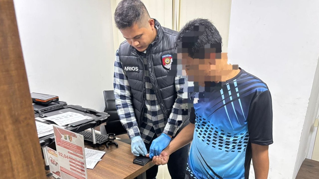 Sopir Taksi Ilegal Getok Tarif Tinggi ke Penumpang di Bandara Soekarno-Hatta