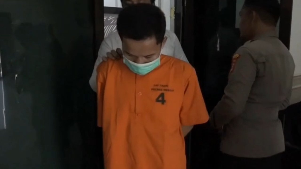 Guru di Mesuji Tega Sodomi 2 Muridnya