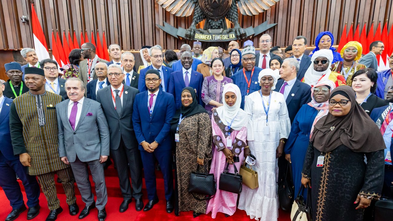 Puan Maharani Saat Pembukaan Konferensi ke-19 Parliamentary Union of the OIC Member States