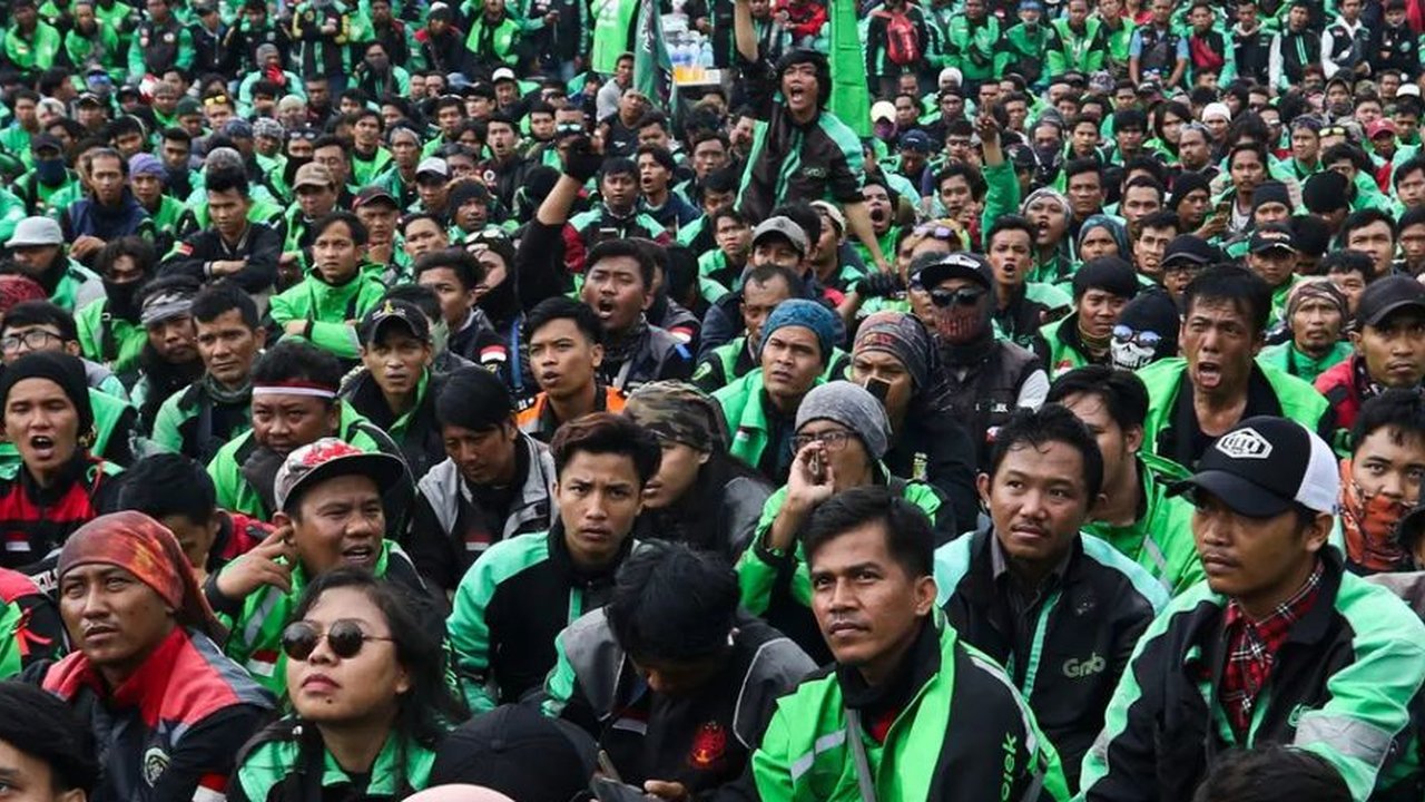 Gojek Berikan THR Tunai untuk Driver Ojol, Simak Nominal dan Syaratnya!