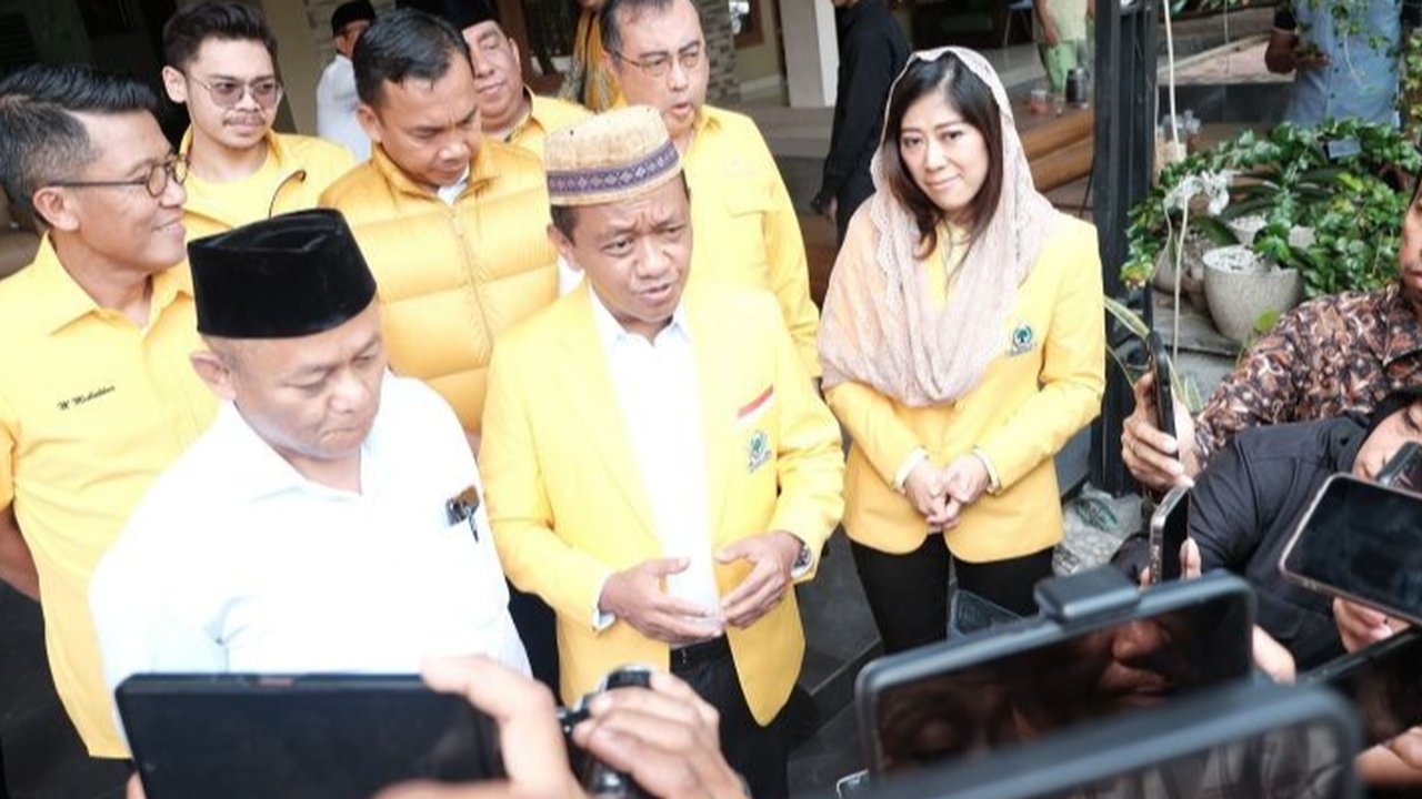 Ketua Umum Partai Golkar, Bahlil Lahadalia, menilai rencana pertemuan Prabowo Subianto dan Megawati Soekarnoputri sebagai langkah positif untuk kemajuan bangsa, sekaligus wadah bertukar pemikiran demi pembangunan Indonesia.