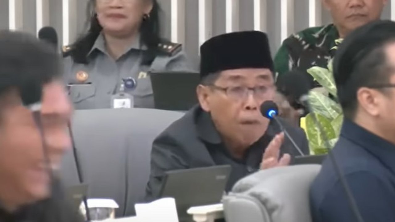 DPRD Jawa Barat PDIP Walk Out