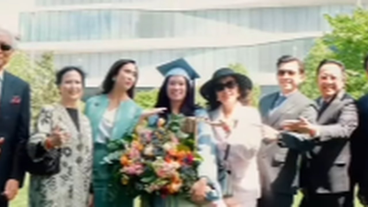 Katyana Raih Dua Gelar Master Sekaligus di Amerika Serikat Ternyata Anak Menteri Cantik di RI