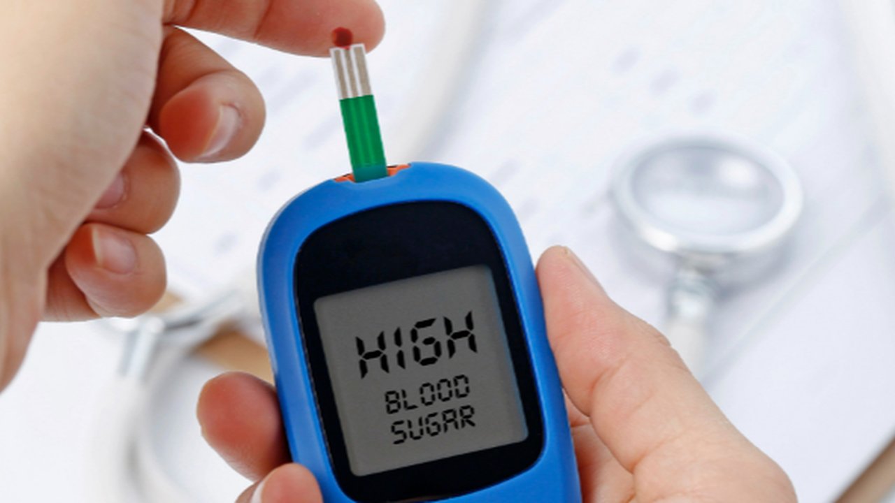 Kaki Bengkak dan Luka Kronis, Gejala Diabetes yang Sering Diabaikan