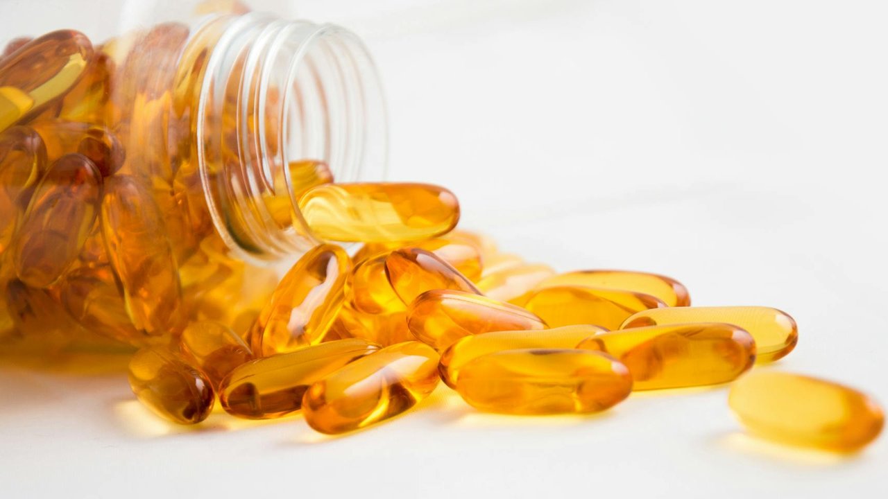 ilustrasi suplemen vitamin
