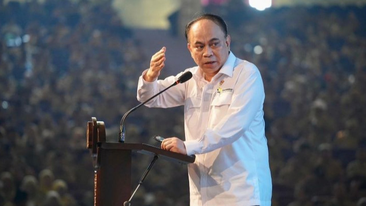 Menteri Koperasi Budi Arie Setiadi optimistis program Koperasi Desa/Kelurahan Merah Putih akan sukses meningkatkan kesejahteraan masyarakat dan meminta masyarakat untuk menghilangkan keraguan.