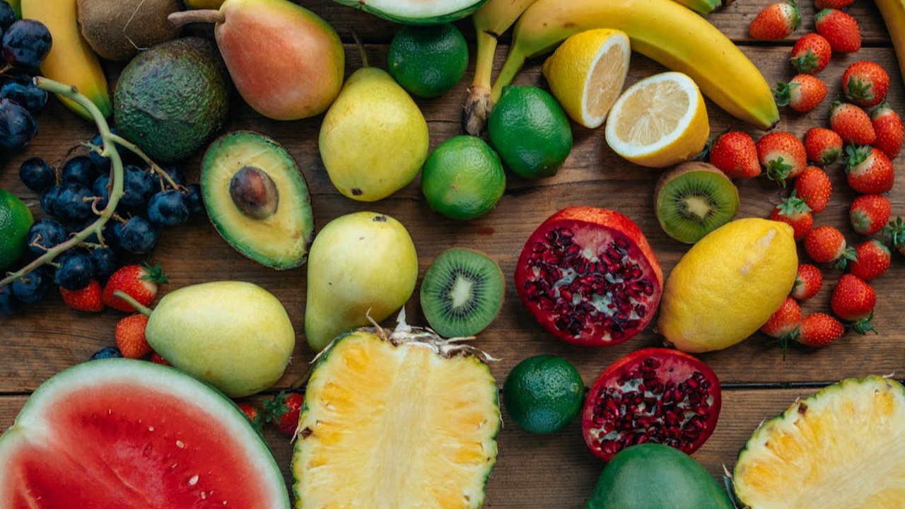 Ilustrasi Buah-Buahan