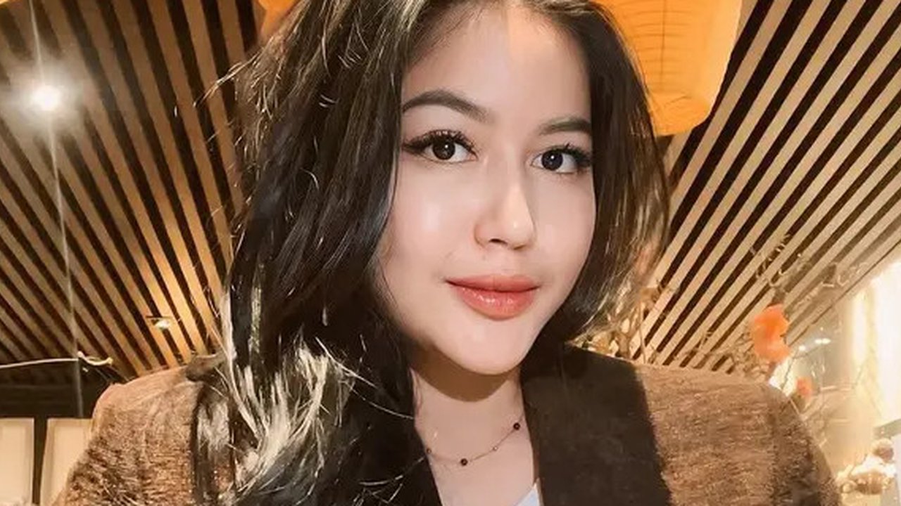 Eriska Nakesya umumkan pisah dari Young Lex. (sumber: Instagram/eriskanakesya)