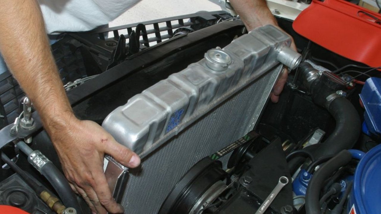 Cara Perawatan Radiator Mobil untuk Kinerja Maksimal