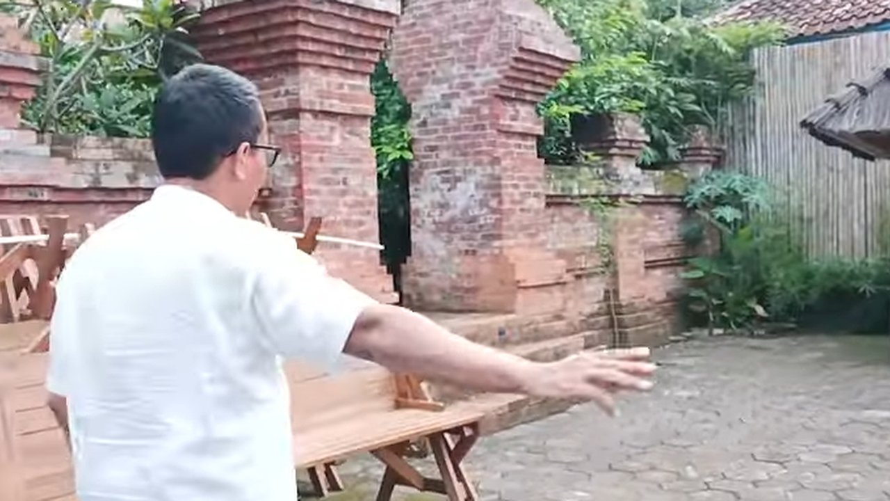 Rumah Dedi Mulyadi