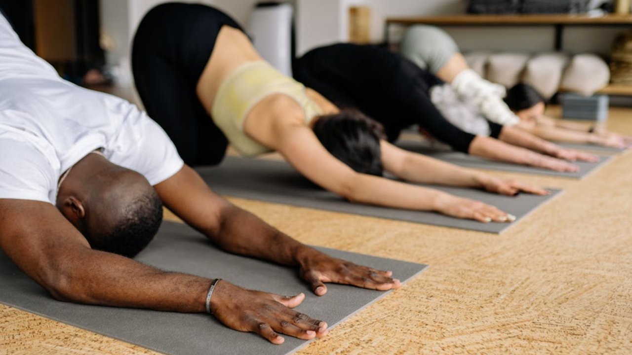 Ilustrasi Yoga Class