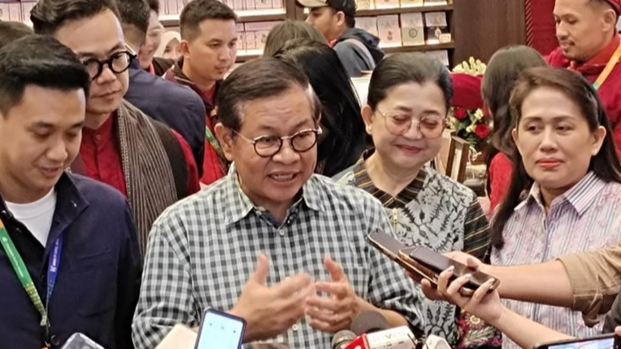 Gubernur DKI Jakarta, Pramono Anung Wibowo, menyatakan kekagumannya pada World of Coffee Jakarta 2025, menyebutnya sebagai acara luar biasa yang memberikan peluang besar bagi industri kopi Indonesia.
